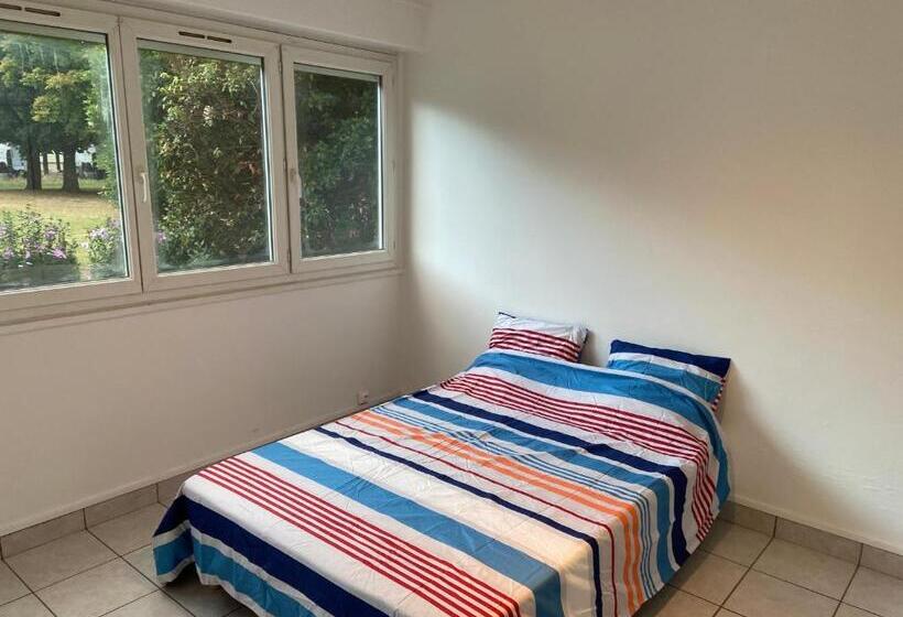 Bel Appartement Spacieux, Lumineux Avec Parking