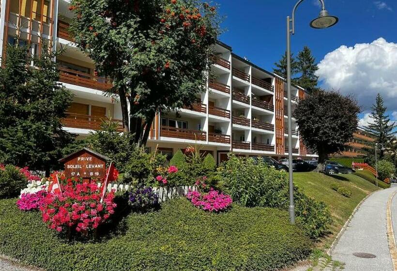 Cozy Central Apartment At A Special Price!