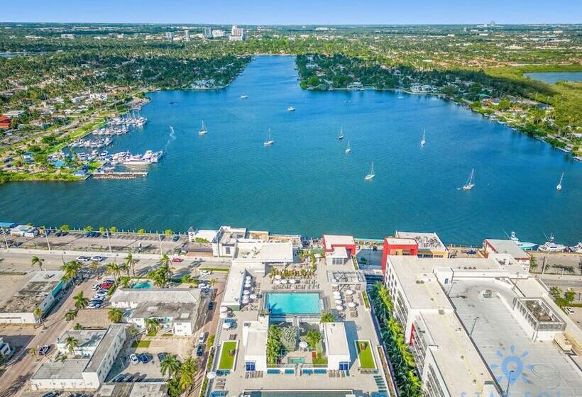 Exclusive Apartment Rooftop Pool Hollywood Beach