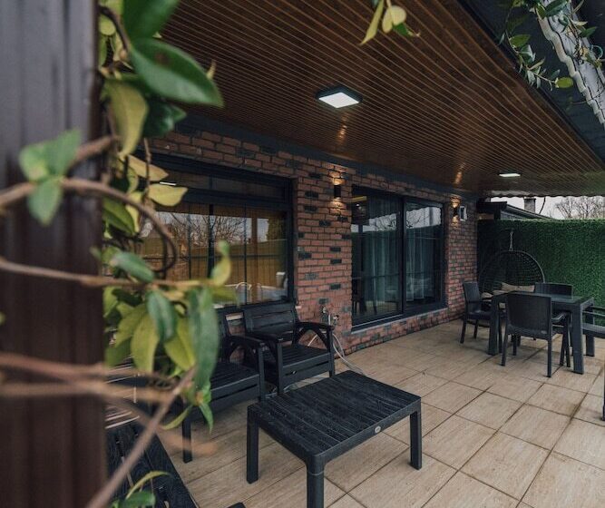 Naturel Stone Villalari