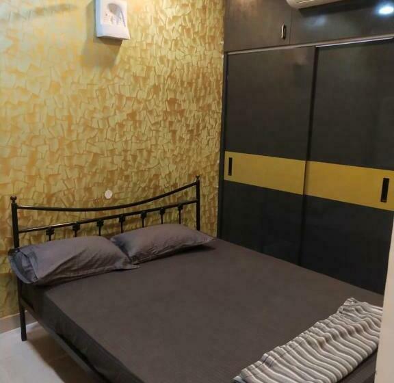 Pearl Service Apartment