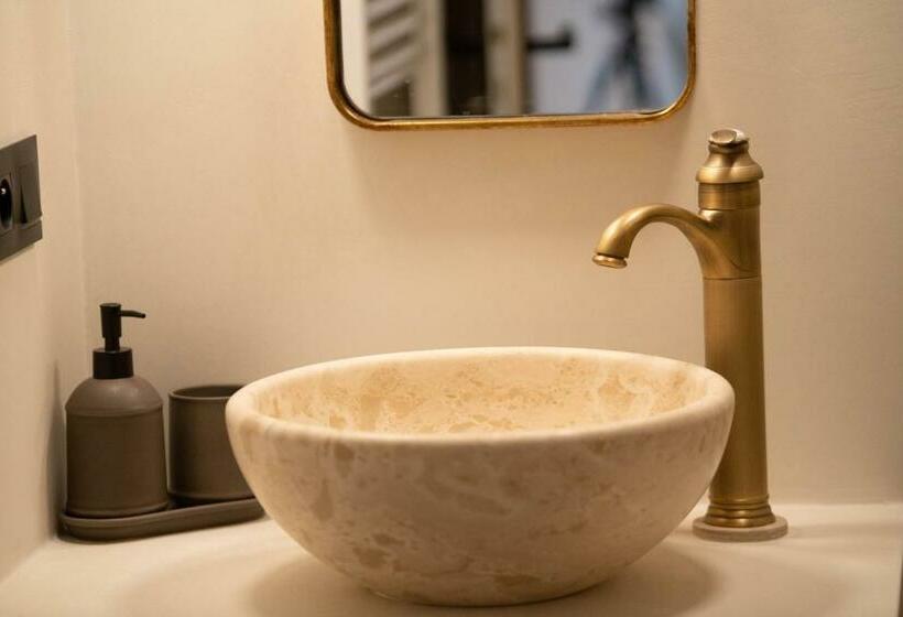 Pick A Flat S Apartments In Saint Tropez  Rue Victor Laugier