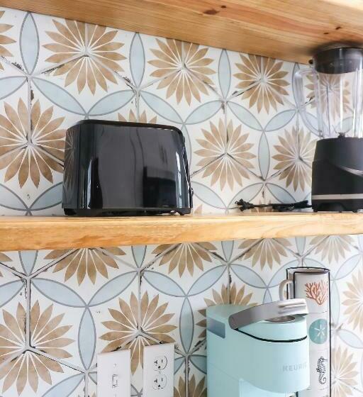 Stunning Historic Home 3 Mins To Beach 5 Mins To Strand