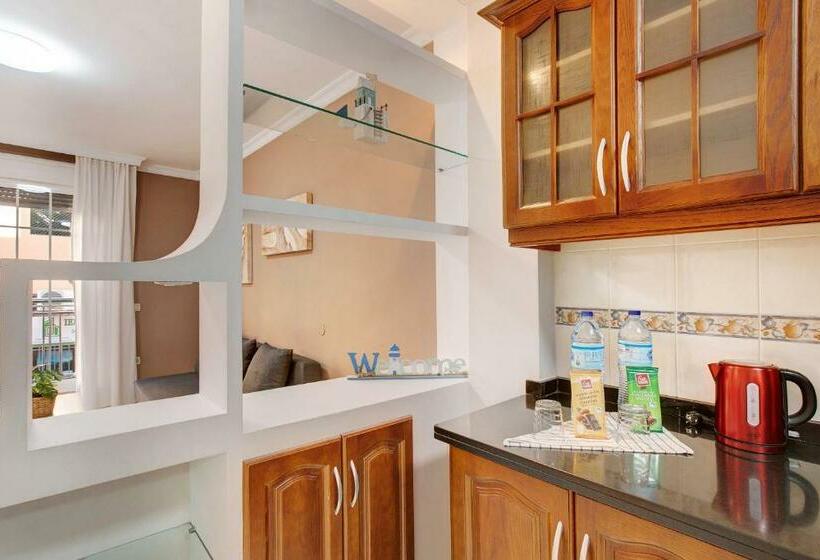 Isla Bonita San Juan Beach