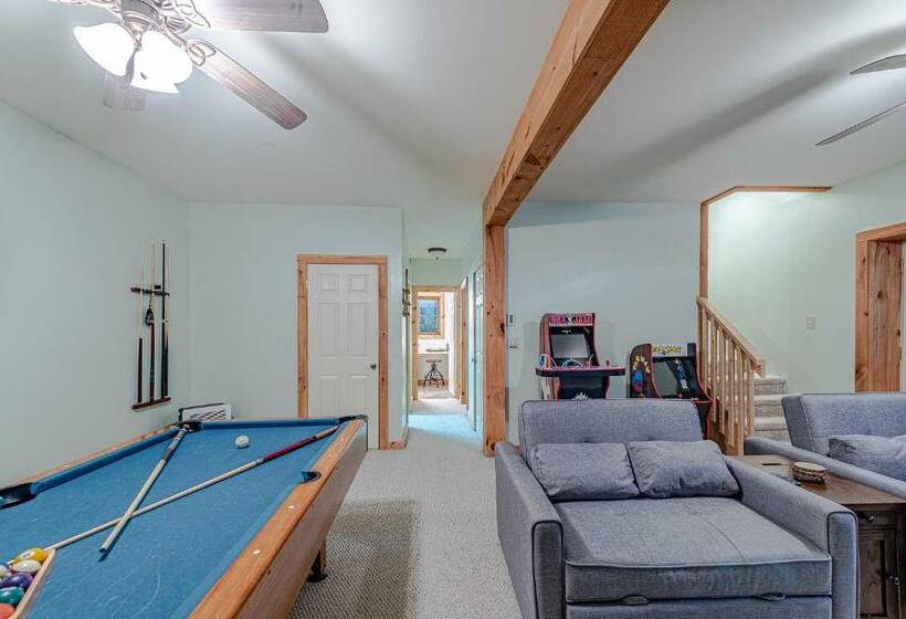 Bear Pause Cabin 3 Br/3ba Amazing View Of The Lake