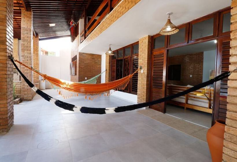 Bsm Casa Com Piscina à 80 Metros Da Praia