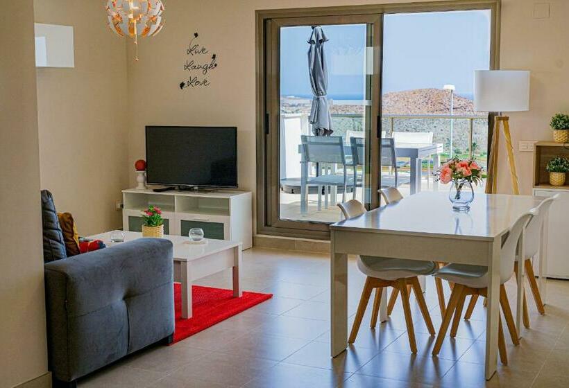 El Pequeño Paraíso