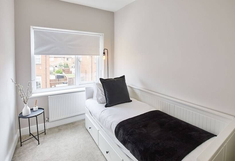 Host & Stay   Ings Lane