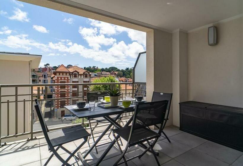 L Andalou   Bel Appartement Standing Avec Terrasses En Plein Coeur Darcachon