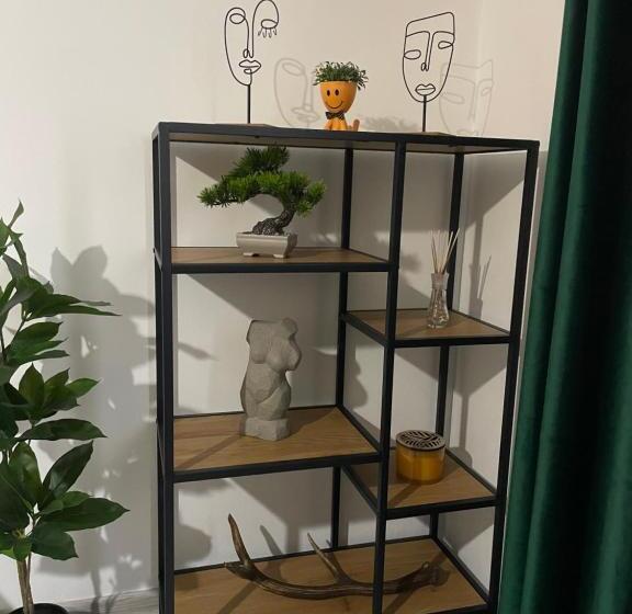 Londof Apartments New Center