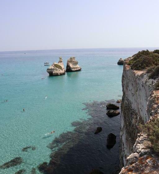Lovely Apartment 100m Away From Torre Dell Orso Beach
