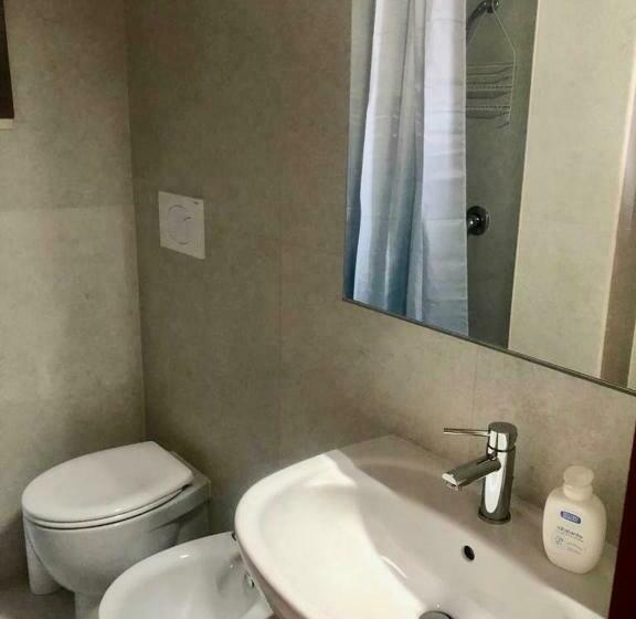 Lovely Apartment 100m Away From Torre Dell Orso Beach