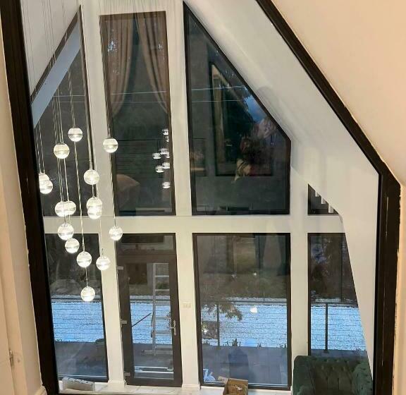 Pine Hill Poiana Marului