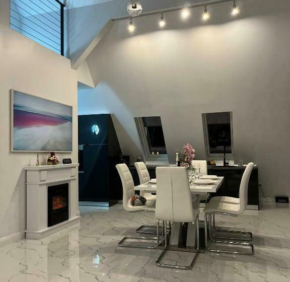 Pine Hill Poiana Marului