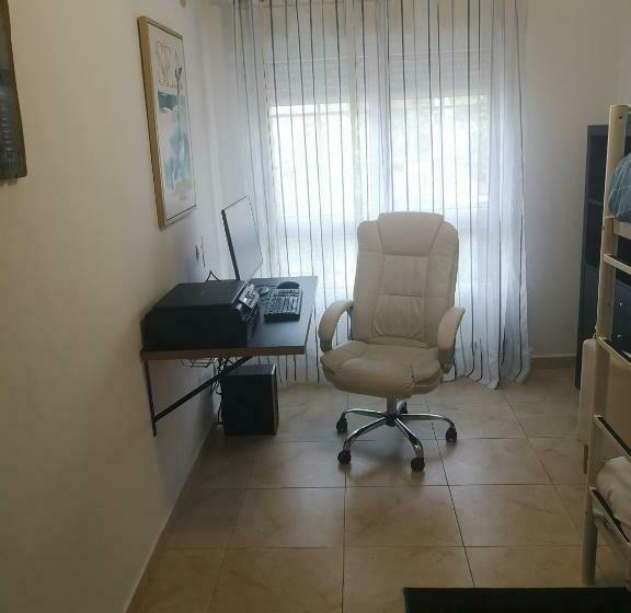 Planta Baja En Chalet Con Encanto