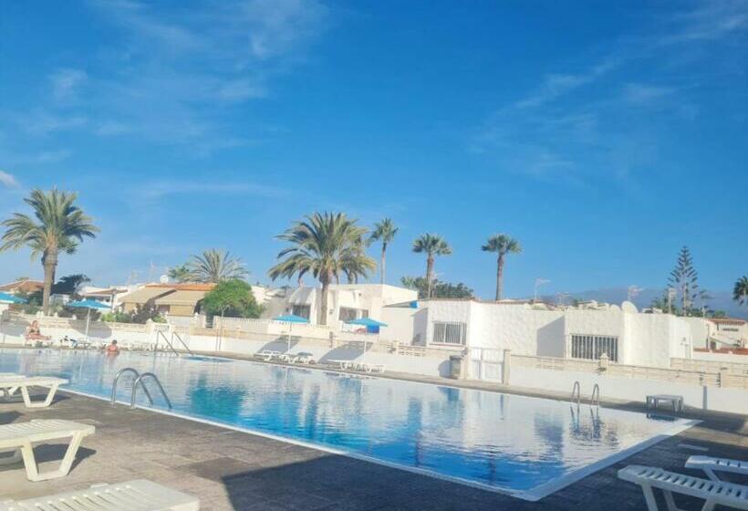 Precioso Bungalow Residencial Santa Marta