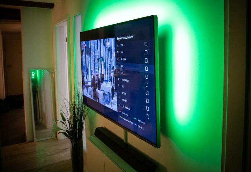 Winetime   Modern   Für 6   Boxspringbetten   Netflix