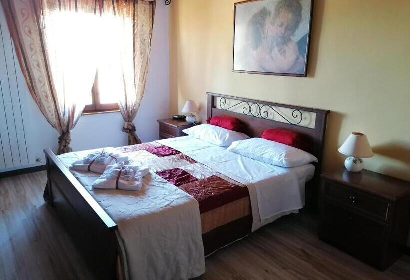 Anima D Orcia   Ampio Appartamento In Pieno Centro Storico!