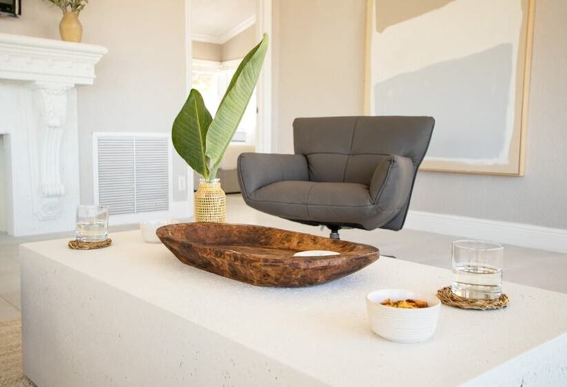 Casa Bermuda By Avantstay Right Across The Street From Fort Lauderdale Beach