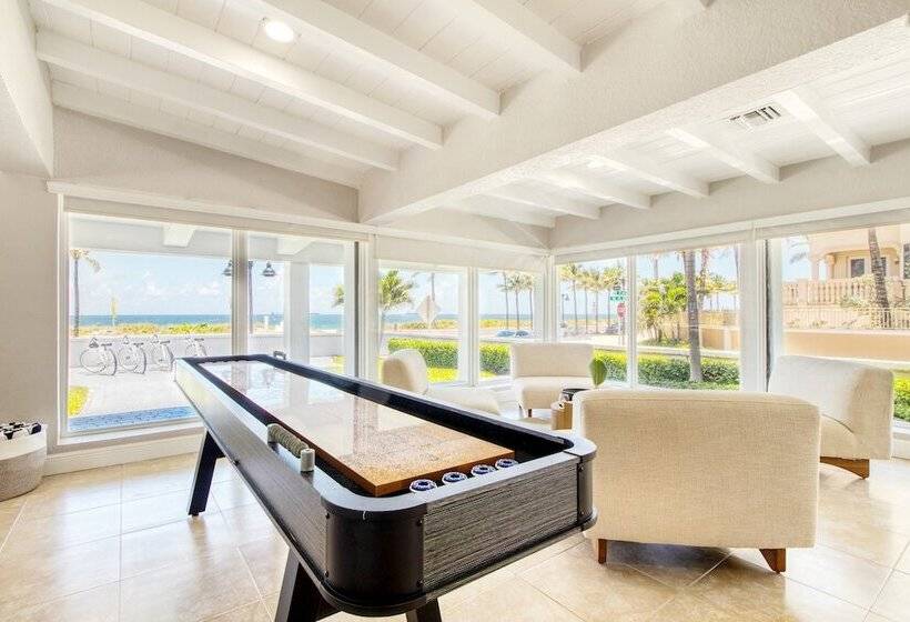 Casa Bermuda By Avantstay Right Across The Street From Fort Lauderdale Beach
