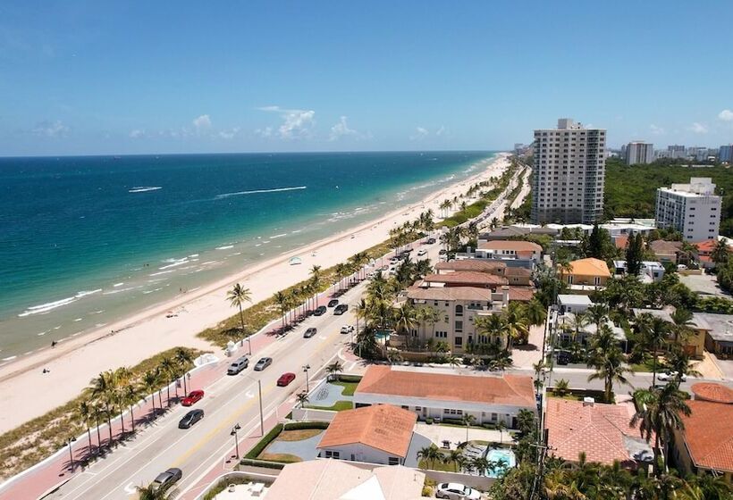 Casa Bermuda By Avantstay Right Across The Street From Fort Lauderdale Beach