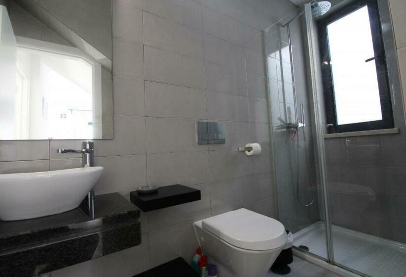 Casa Da Praia   By Sch