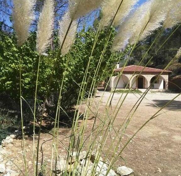 Casas Rurales La Tobica