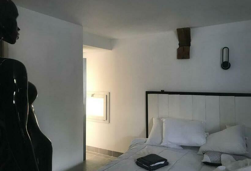 Colymini Studio 2 Personnes Raffiné