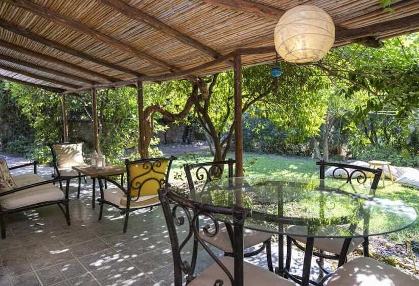 Cozy And Secluded House With Garden In Bodrum
