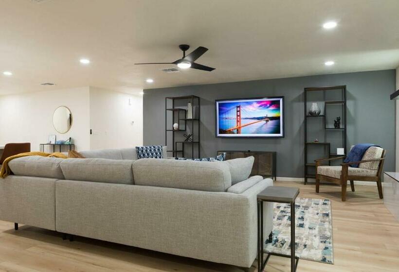 Cozy House W Putting Green Mtn Views Bbq