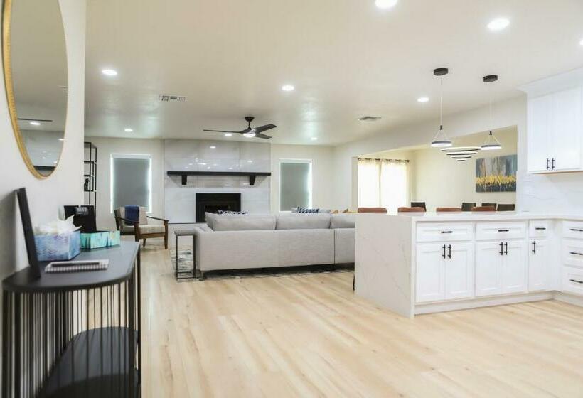 Cozy House W Putting Green Mtn Views Bbq