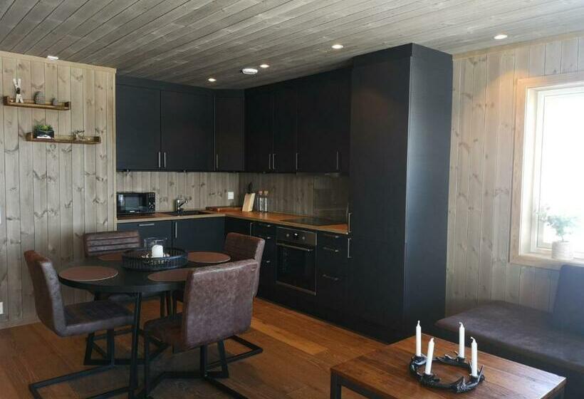 Koselig Leilighet Med Ski In Ski Out På Golsfjellet