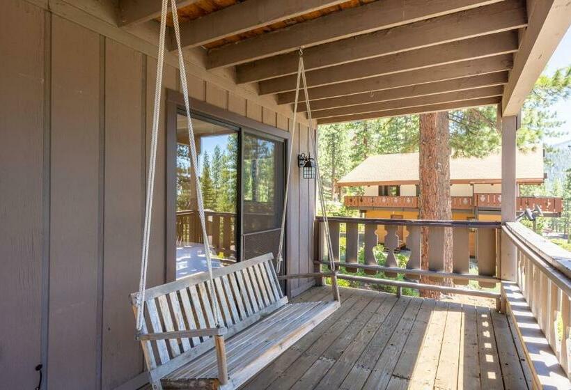Lodgepole By Avantstay Spacious Retreat 5 Mins From Lake Tahoe Incline Village
