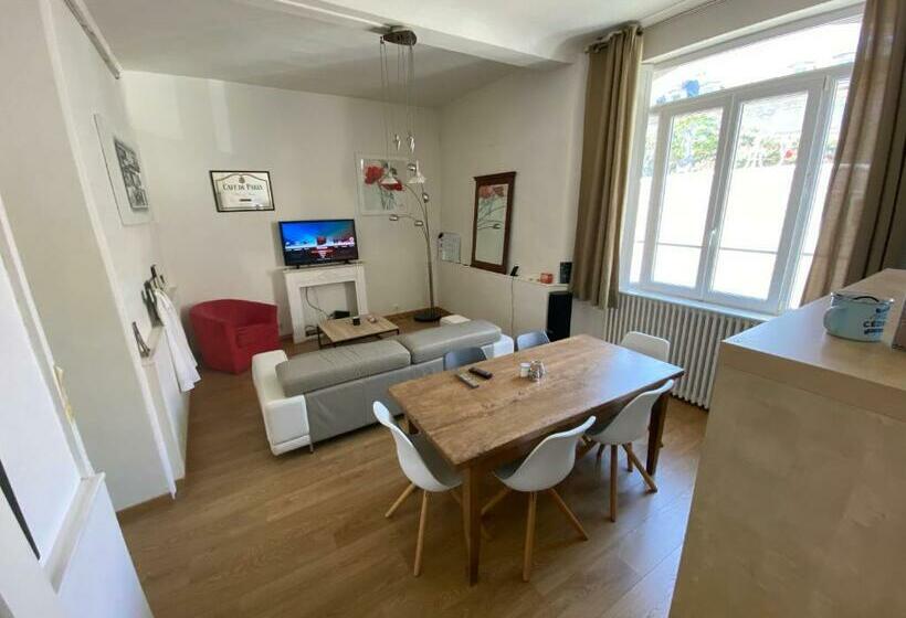 Maison De Ville Au Cœur De Saint Pierre En Auge