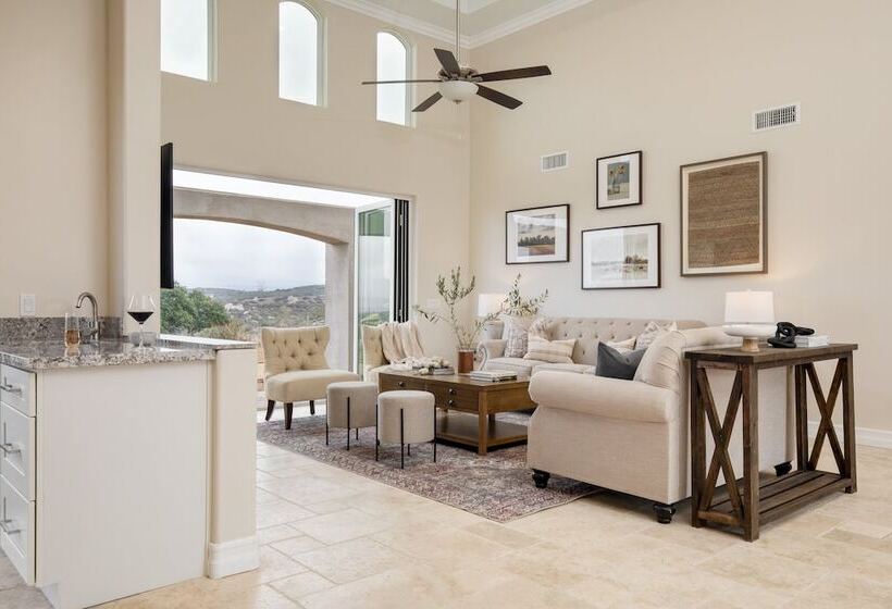 Malbec By Avantstay Incredible Estate W Panoramic Views Bocce Ball Court