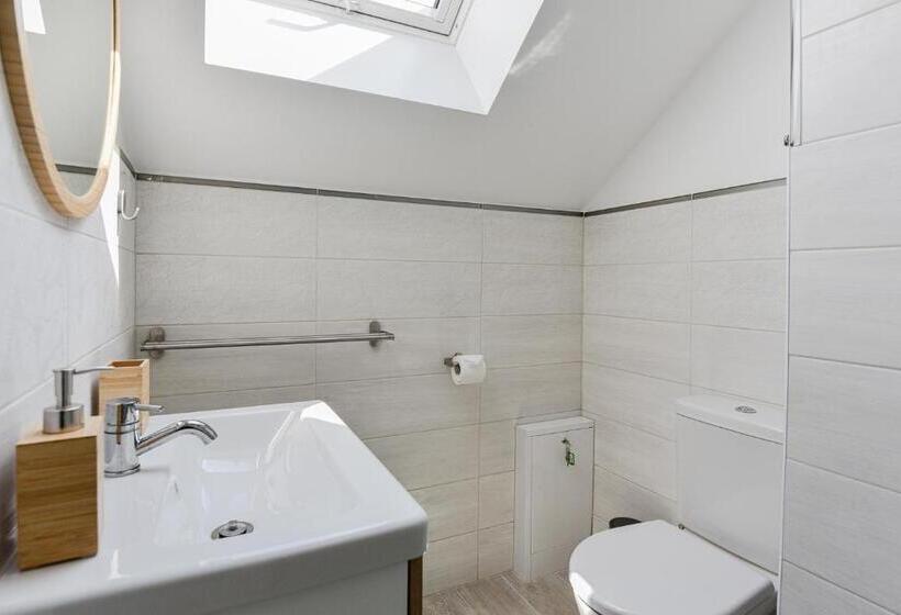 Sengirės Kotedžai Juodkrantė