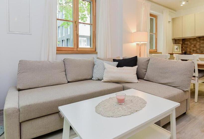 Sengirės Kotedžai Juodkrantė