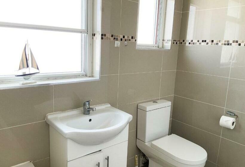 Shenley Road Hounslow