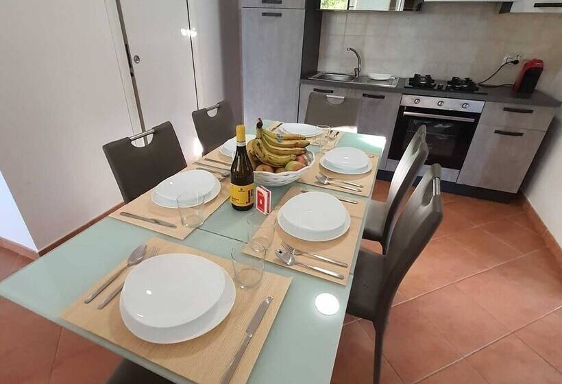 Terrasini Villa With Pool