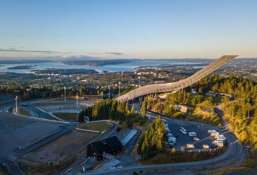 Tjuvholmen Ii, As Home