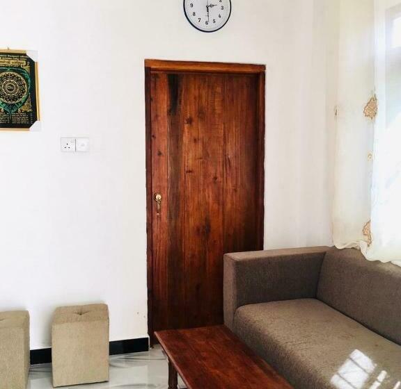 Sujeewa Holiday Resort Mihinthale