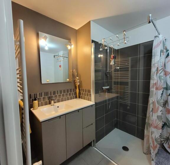 Agréable Appartement Avec Balcon