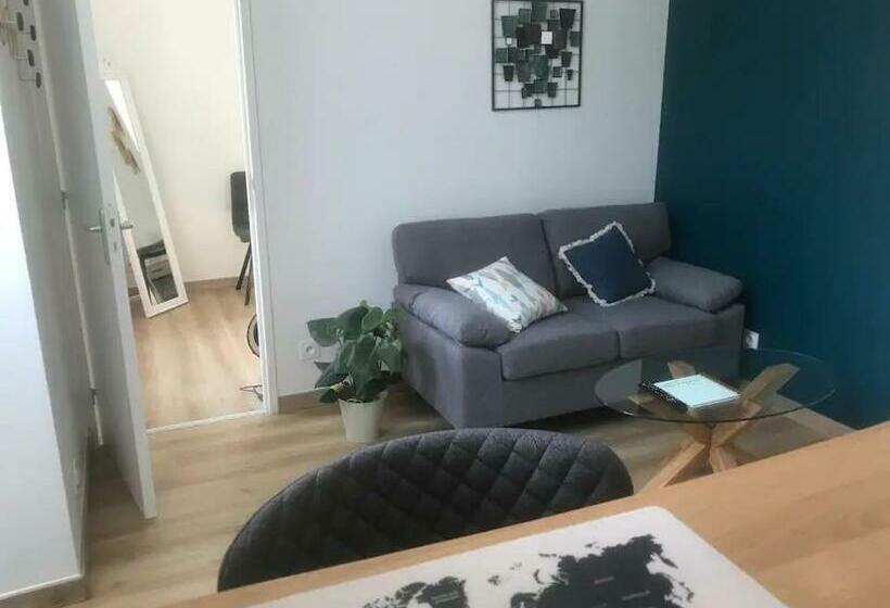 Bel Appartement, 2 Lits Doubles, Parking Gratuit