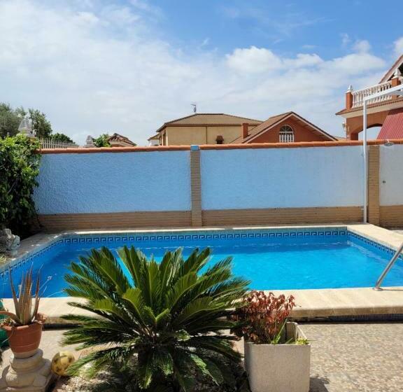 Casa Cerca De Sevilla Con Piscina