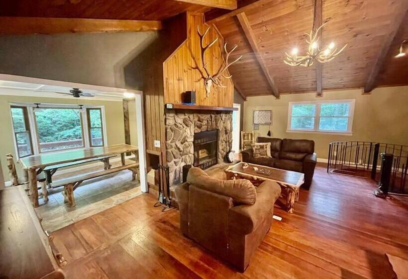 Cozy Creekside Cabin  35m To Boone