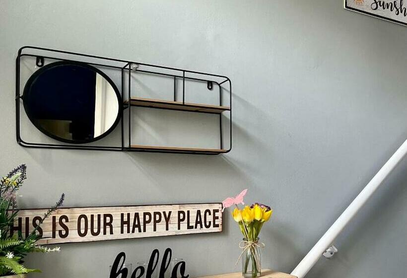 Derwent Dale View, Consett   3 Bed House, Sleeps 6