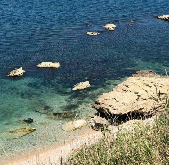 Dèpendance Immersa Tra Gli Ulivi