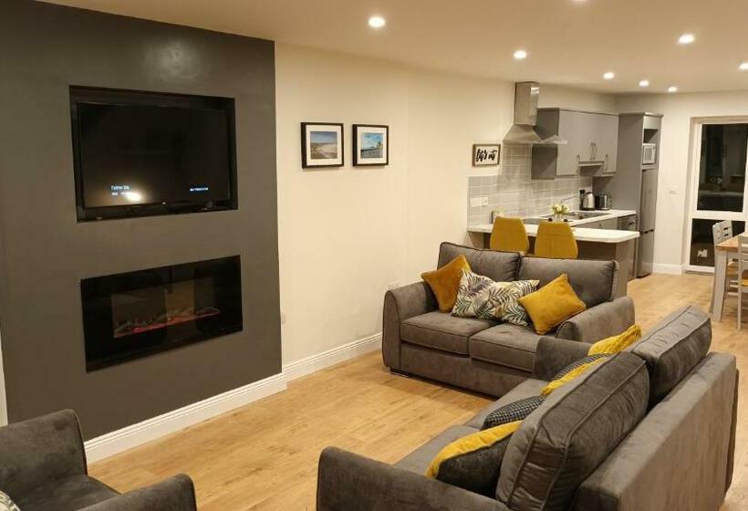 Fabulous Belmullet Townhouse