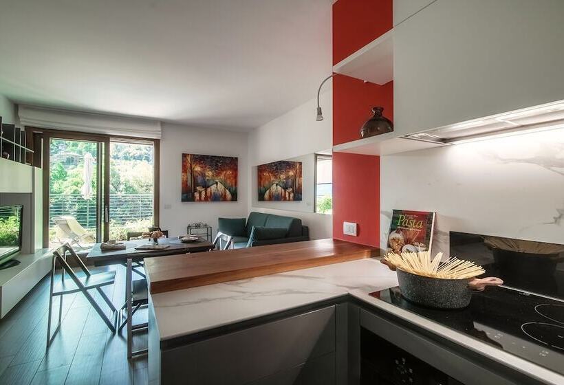 Joivy Luxury Flat & Lake Como View