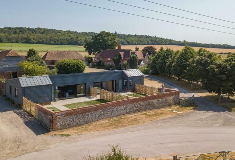 Lacton Manor Barns By Bloom Stays
